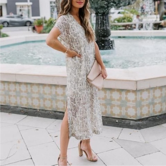 Vici Camino Snake Print Metallic midi Dress size large - Picture 1 of 7